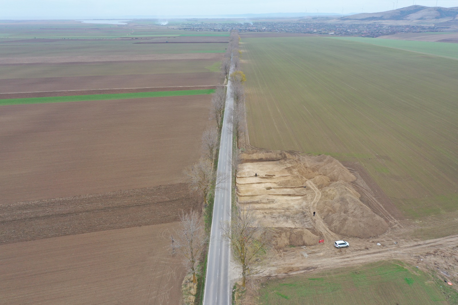 E-Distribuție Dobrogea invested 1.7 million lei in a medium voltage line in Tulcea county and facilitated the research of an archaeological site dating back from 3200 BC