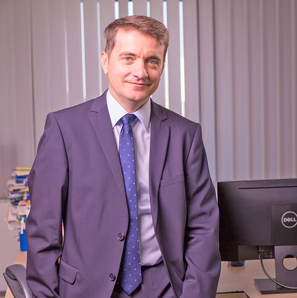 Potret Adrian Pascu, Head of Operations and Maintenance al companiilor Rețele Electrice
